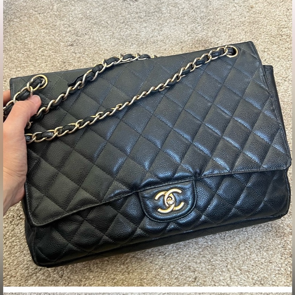Chanel caviar XL maxi single flap